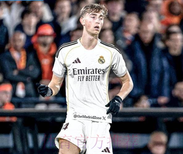 塞尔:皇马将研究以低解约金的价格签下19岁怀森 塞尔:皇马将研究以低解约金的价格签下19岁怀森